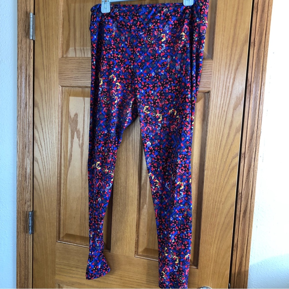 LuLaRoe Tall and Curvy Leggings
